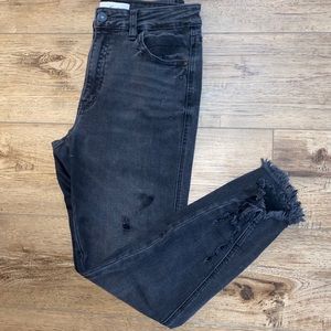 KanCan Blsck Distressed Jeggings
